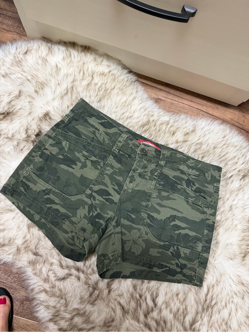 UNIONBAY Olive Green Camouflage Floral Jean Shorts
